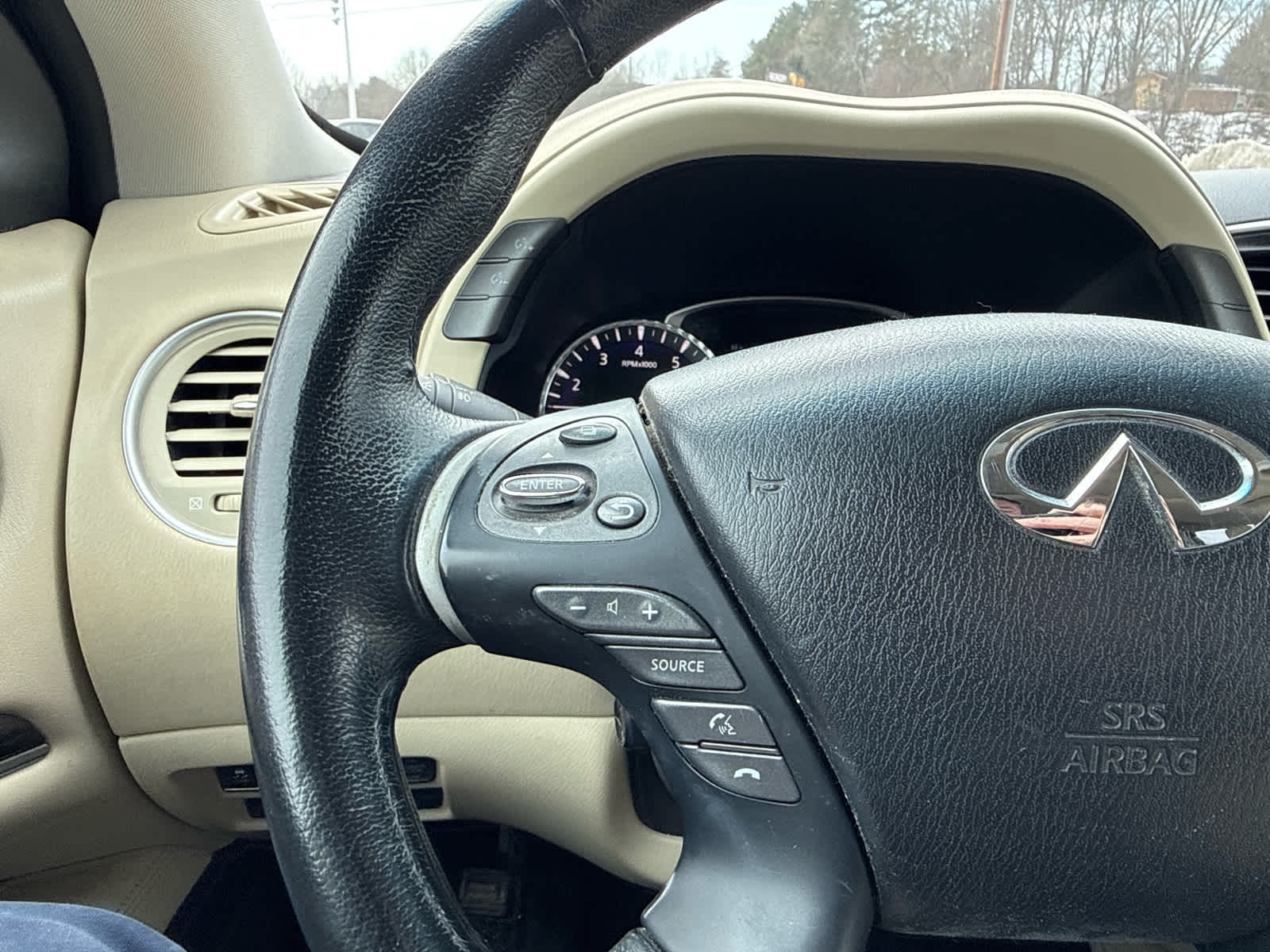 2015 INFINITI QX60 AWD 4dr