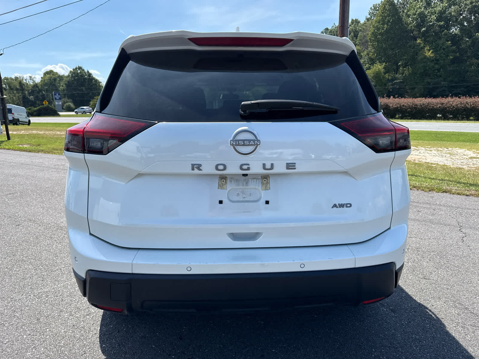 2025 Nissan Rogue SV