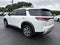 2025 Nissan Pathfinder SL FWD