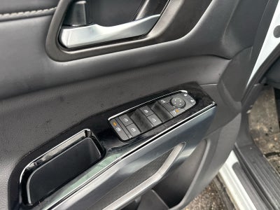 2025 Nissan Pathfinder SL FWD