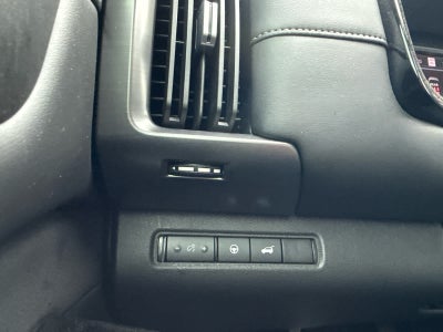 2025 Nissan Pathfinder SL FWD