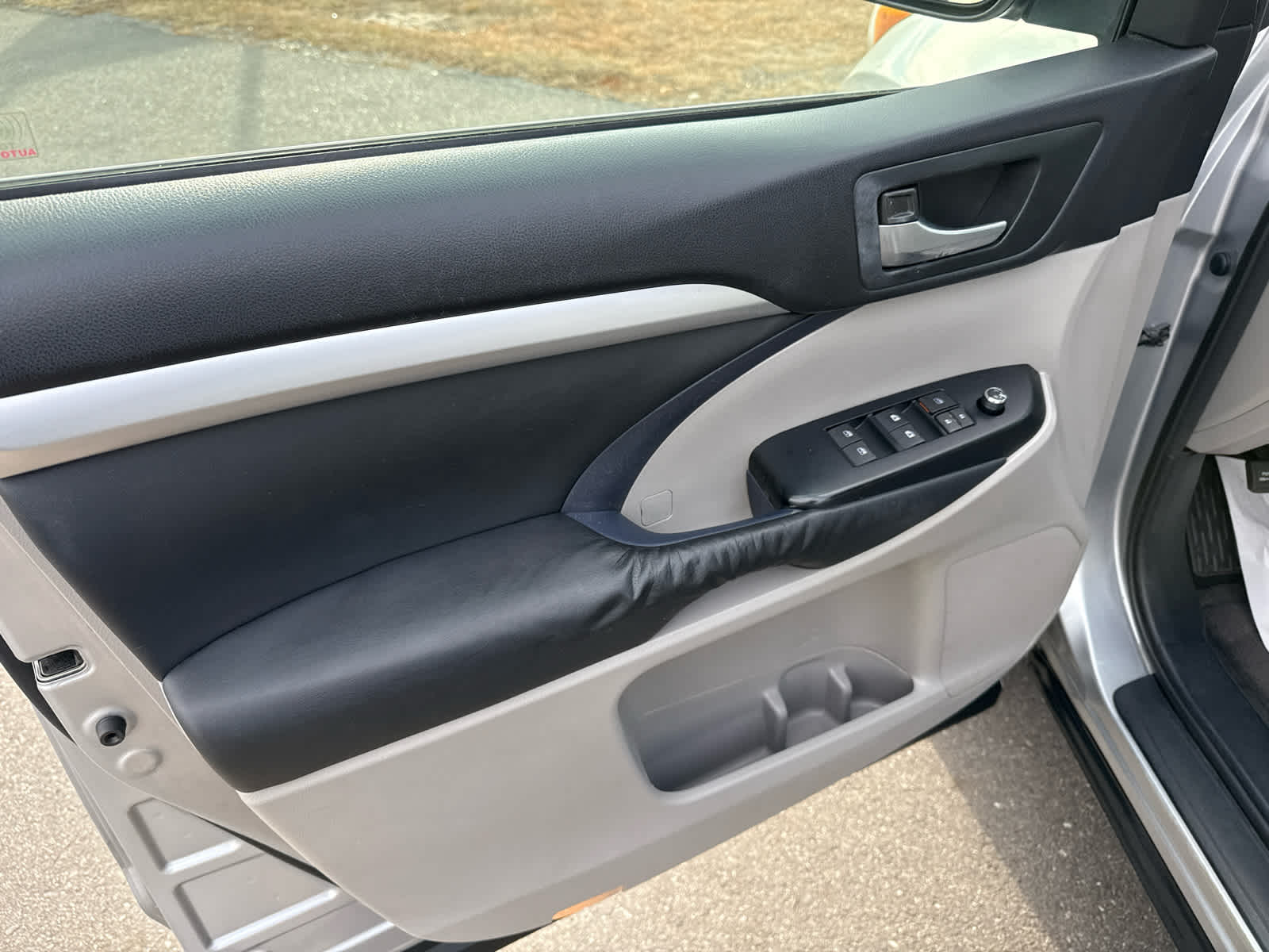 2014 Toyota Highlander XLE V6