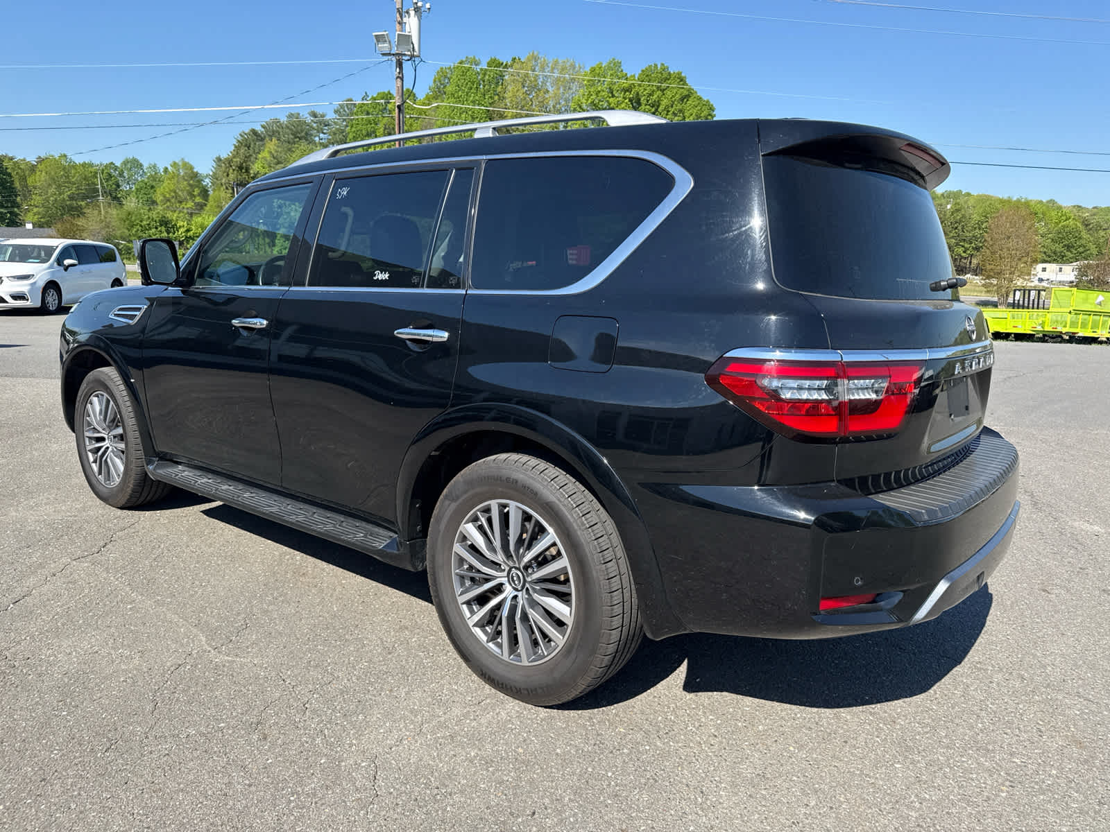 2024 Nissan Armada SL 4WD