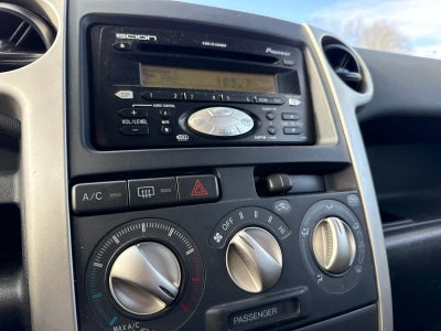 2005 Scion xB 5dr Wgn Auto (Natl)