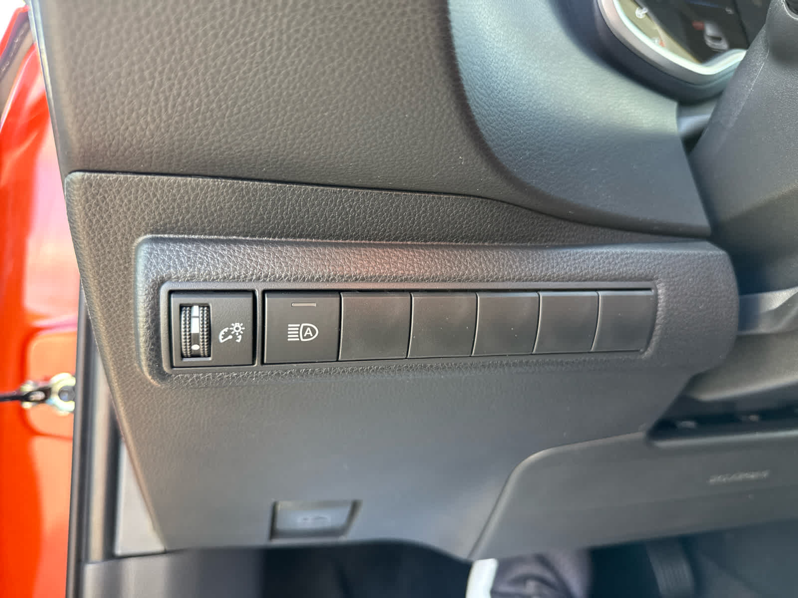 2025 Toyota Corolla Hatchback SE