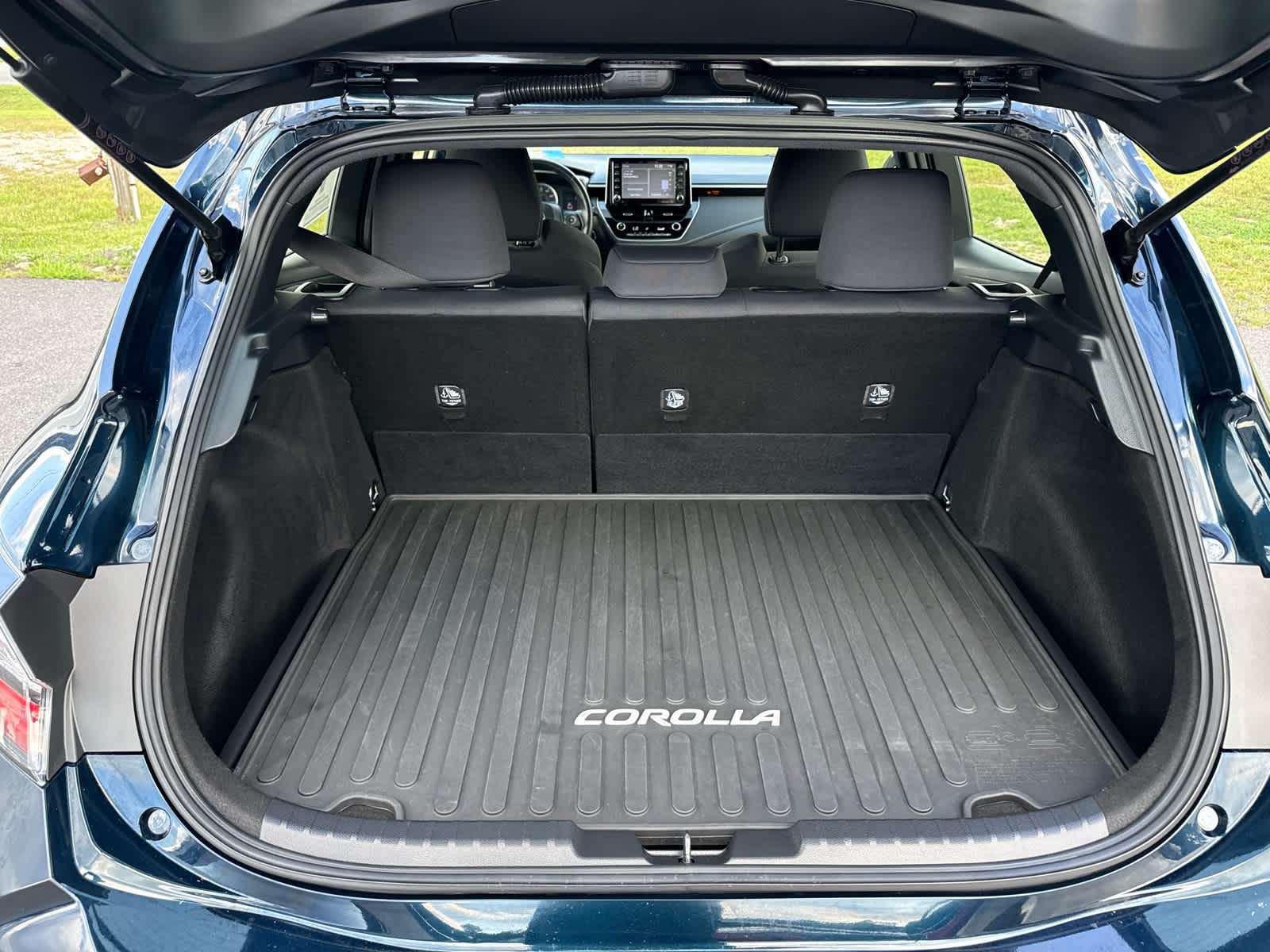 2021 Toyota Corolla Hatchback SE