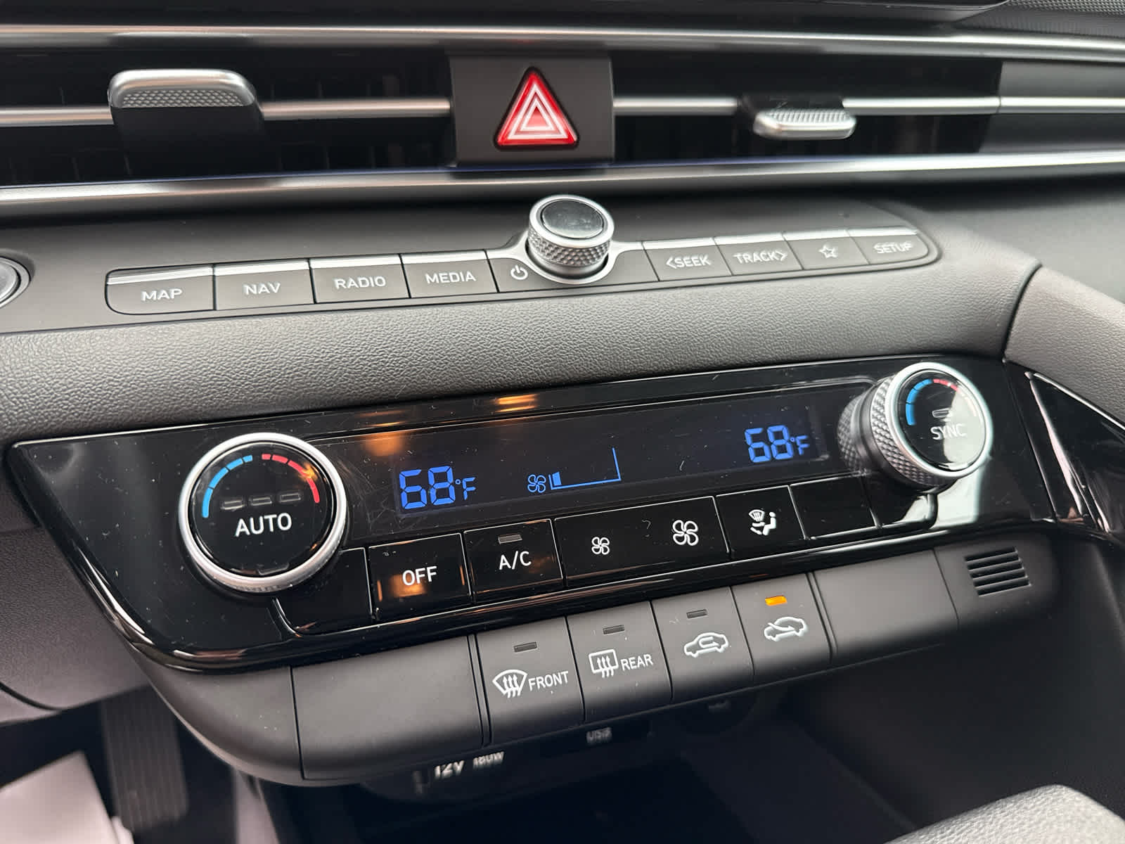 2024 Hyundai Elantra Hybrid Blue