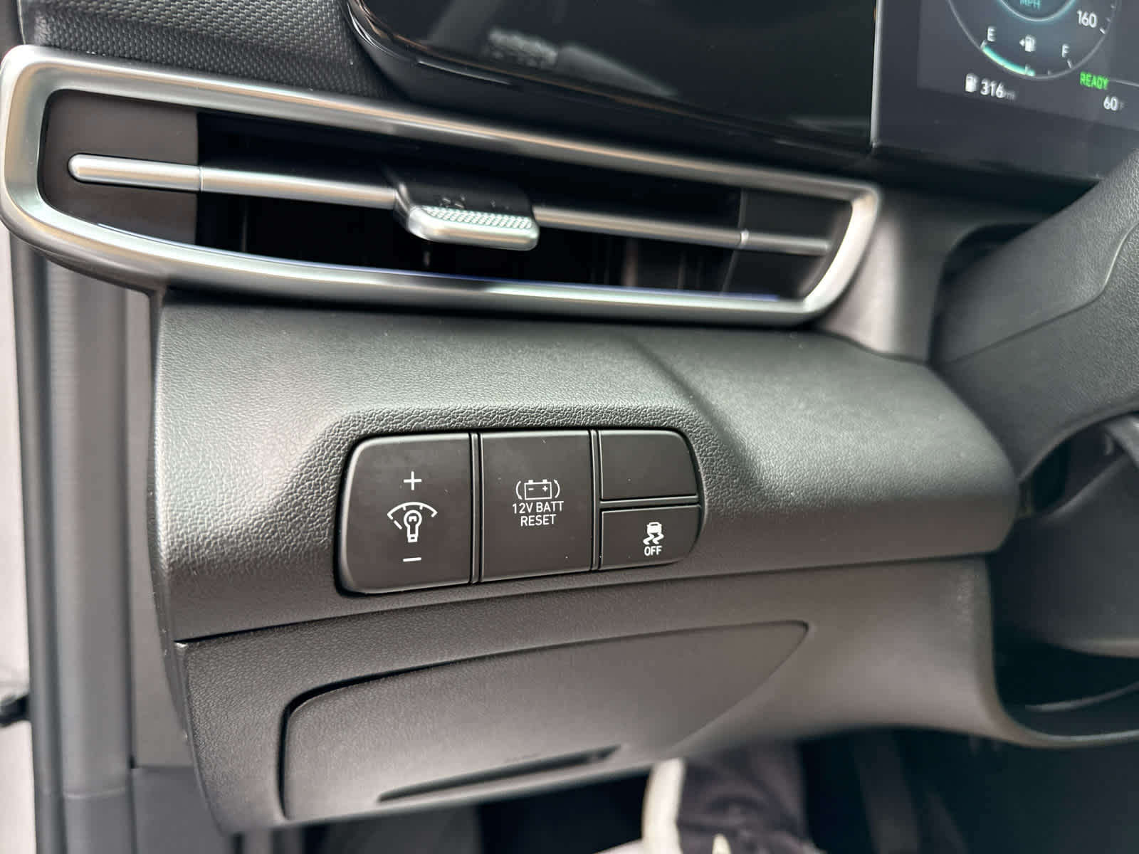 2024 Hyundai Elantra Hybrid Blue