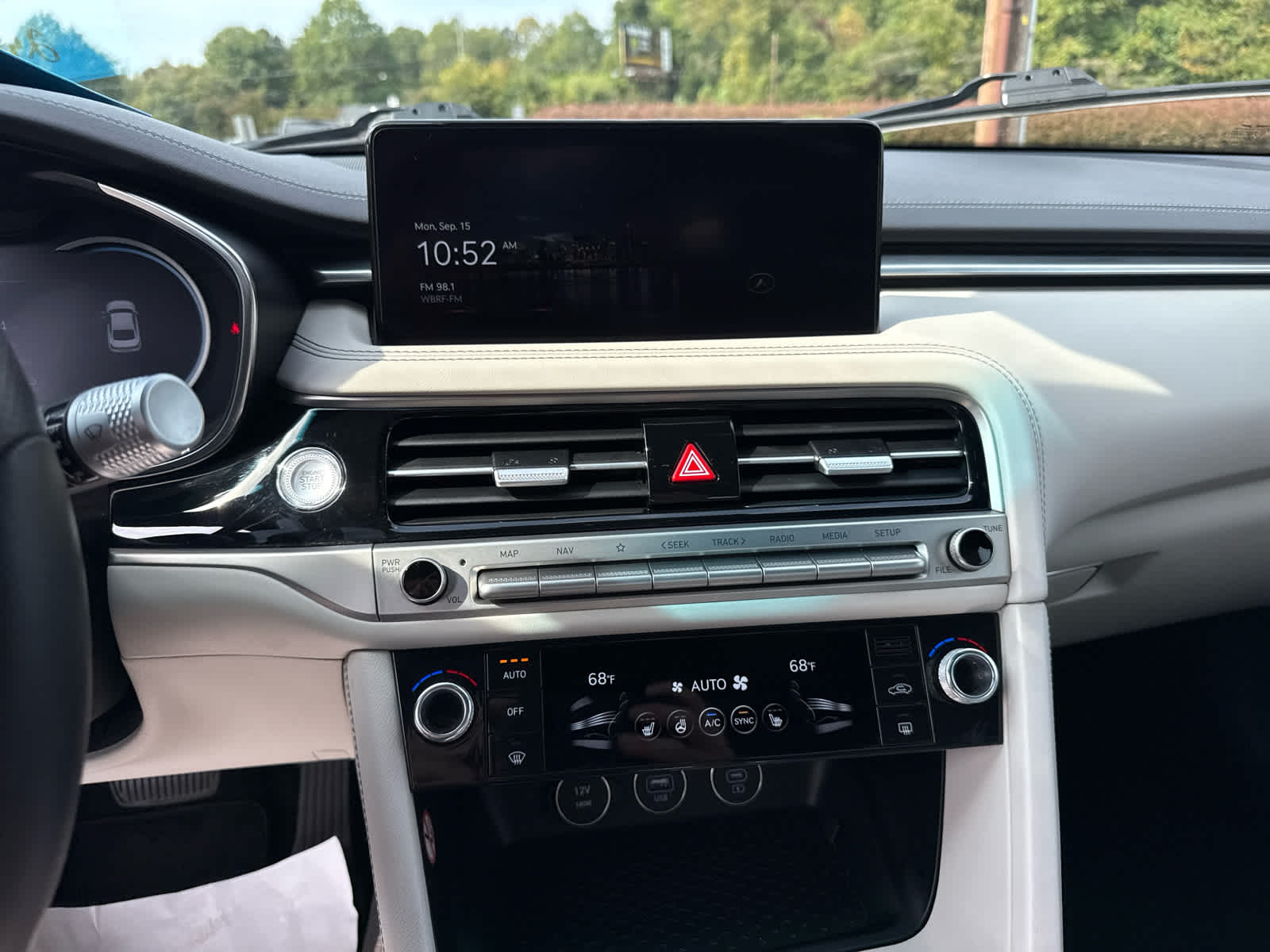 2024 Genesis G70 2.5T AWD