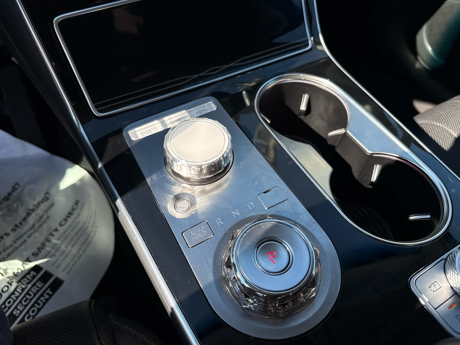 2025 Genesis GV80 2.5T Standard AWD