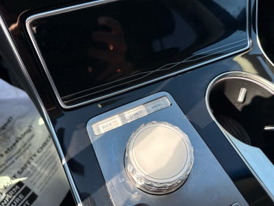 2025 Genesis GV80 2.5T Standard AWD