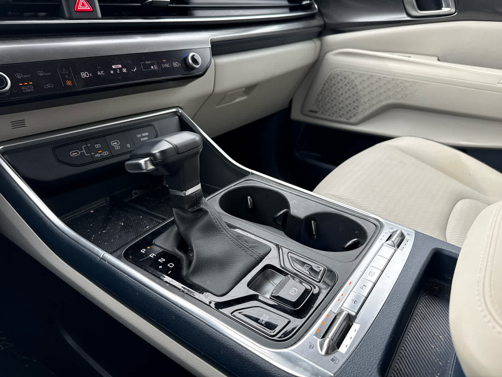 2025 Kia Carnival MPV SX Prestige