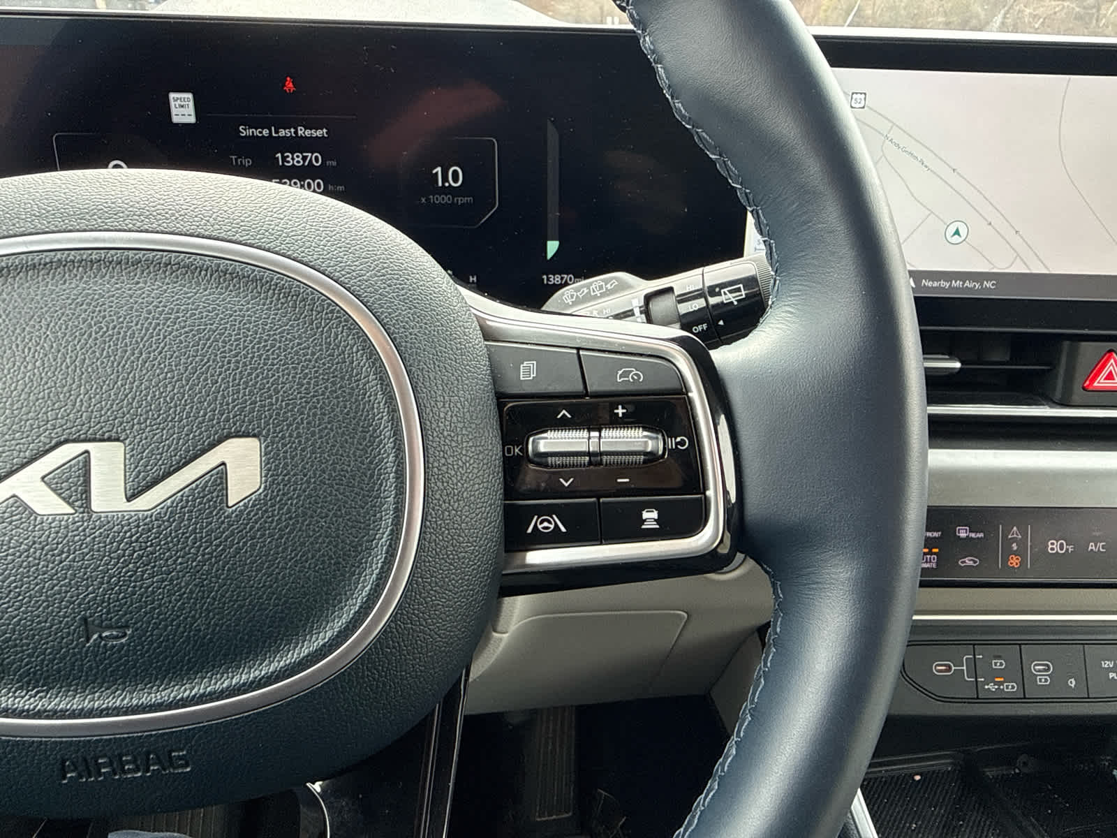 2025 Kia Carnival MPV SX Prestige