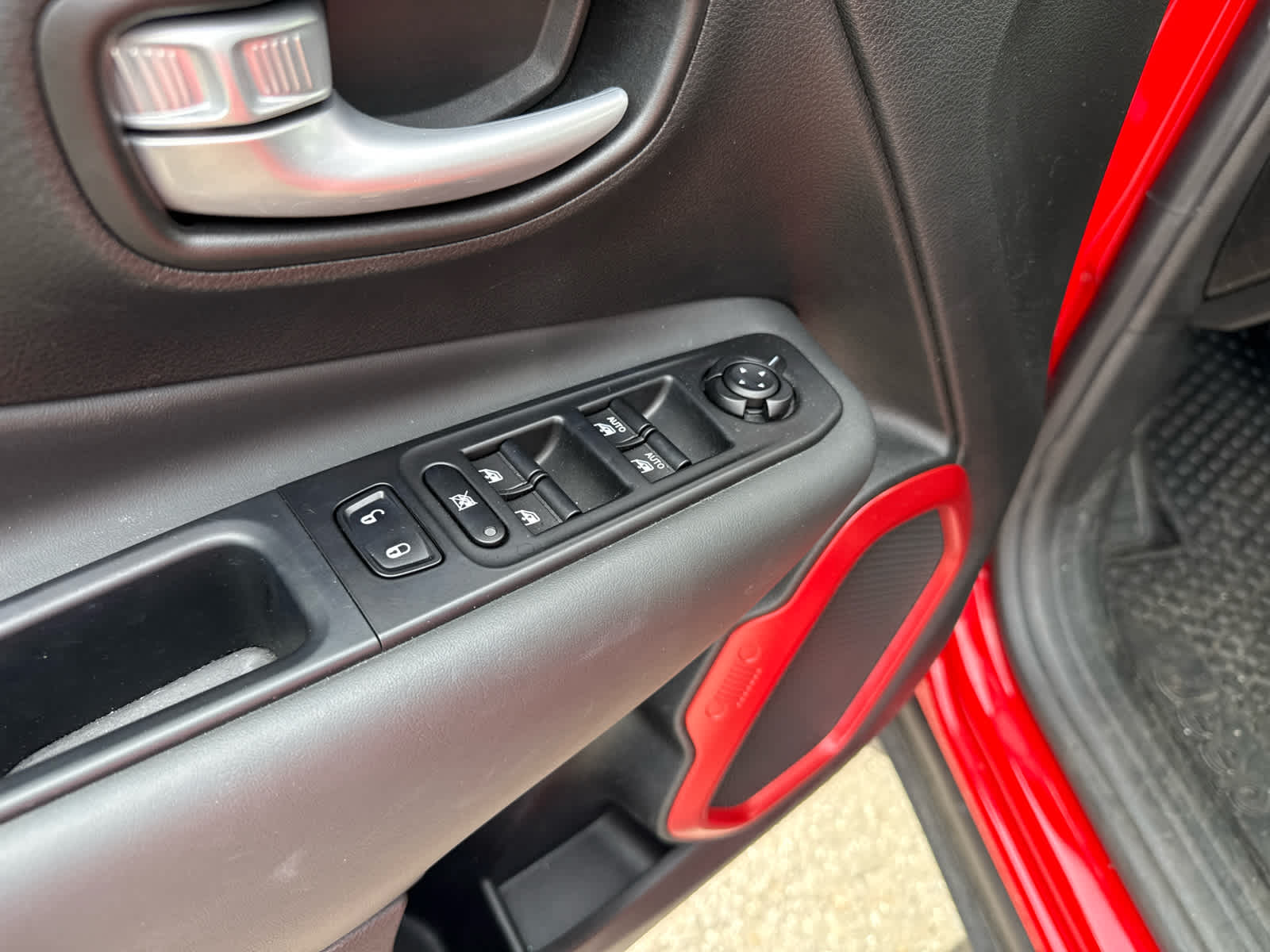 2023 Jeep Renegade Trailhawk 4x4