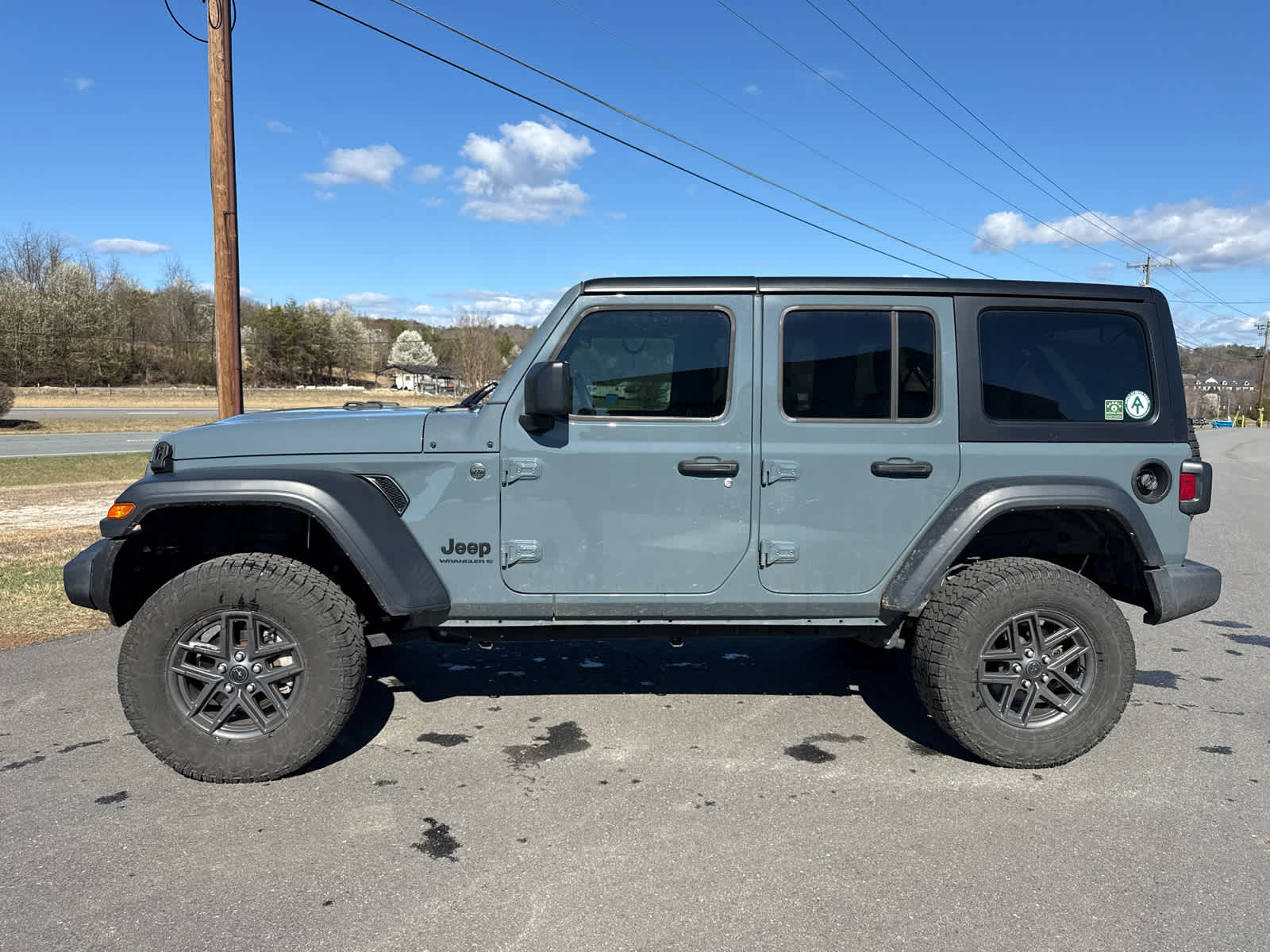 2024 Jeep Wrangler Sport S