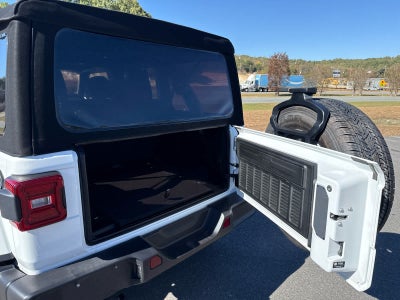 2024 Jeep Wrangler Sahara