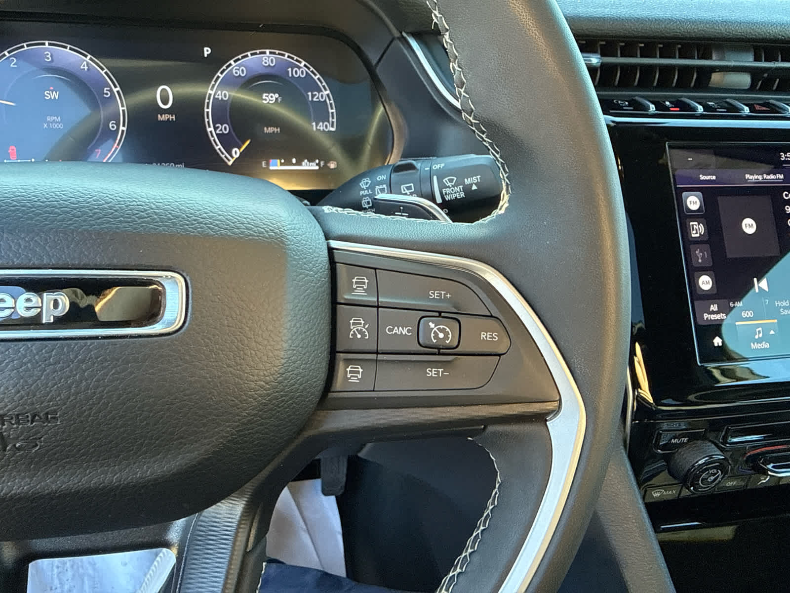 2024 Jeep Grand Cherokee Laredo X