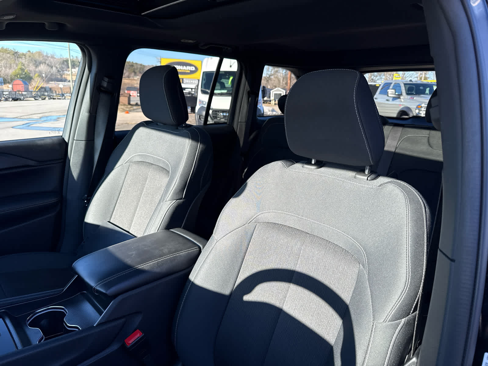 2024 Jeep Grand Cherokee Laredo X