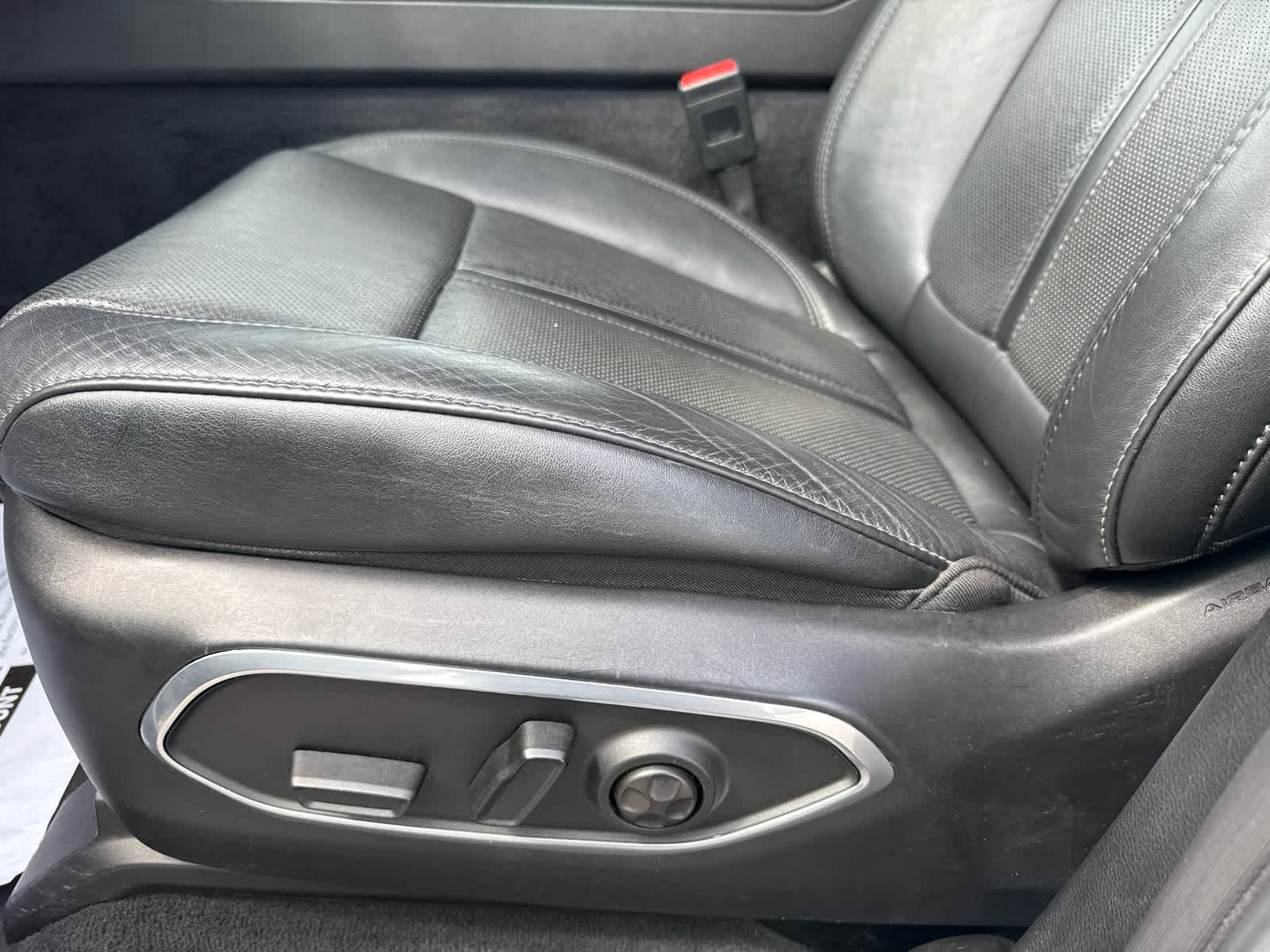 2024 Jeep Wagoneer Series III
