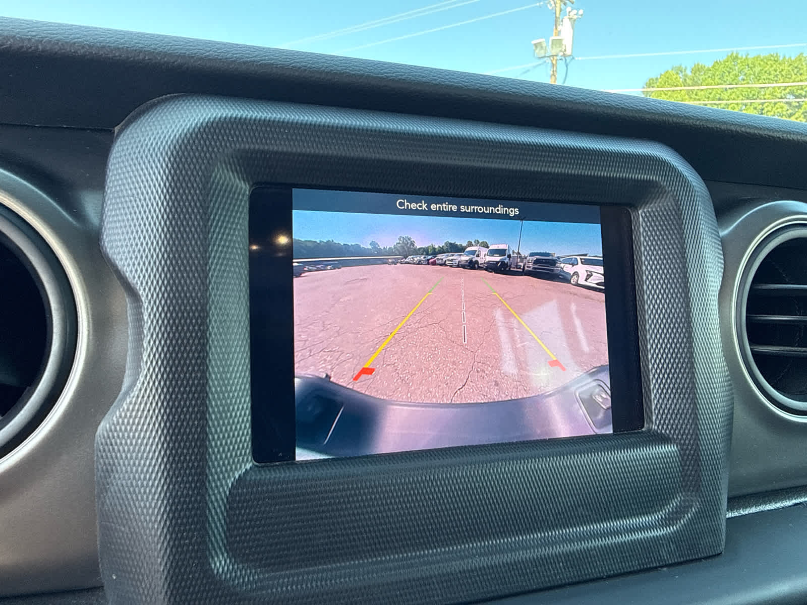 2023 Jeep Gladiator Sport