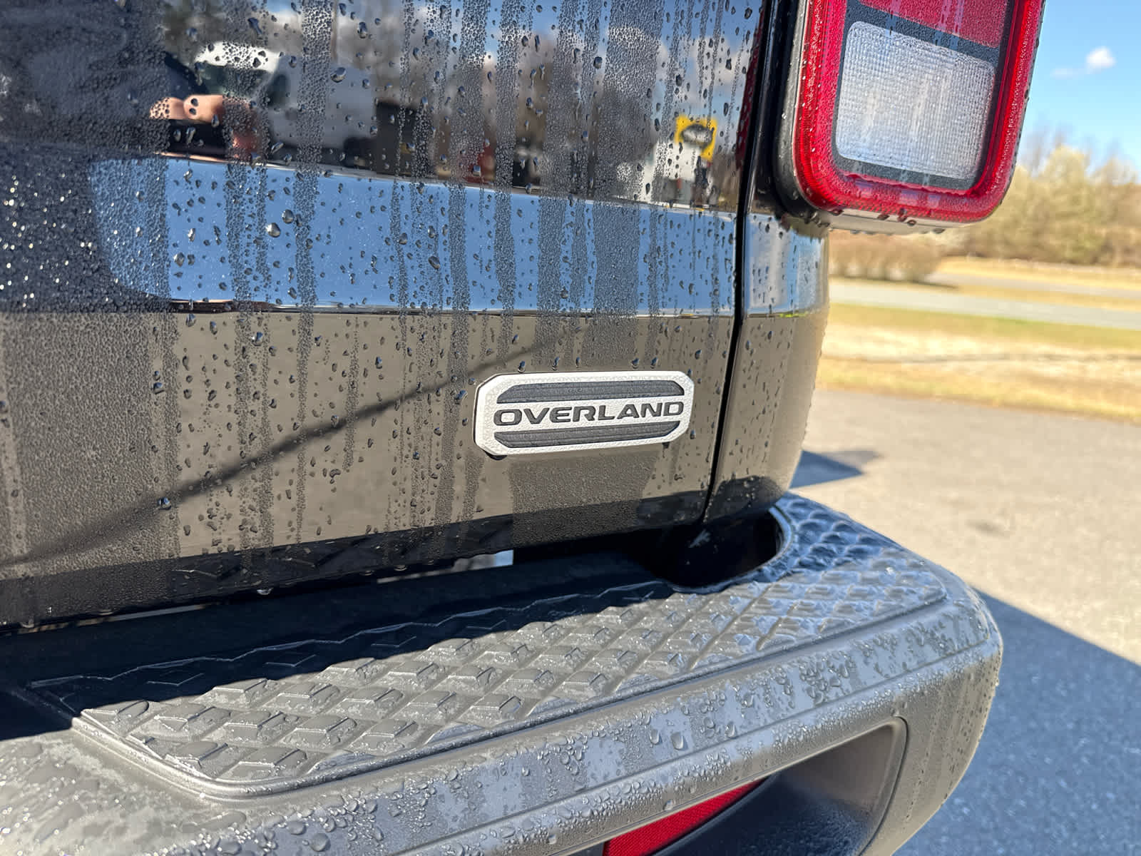 2023 Jeep Gladiator Overland