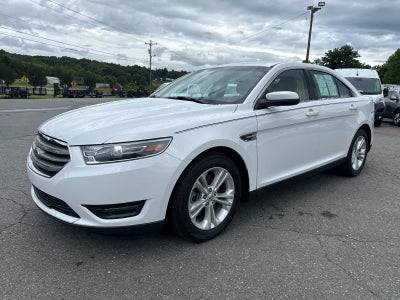 2018 Ford Taurus SEL