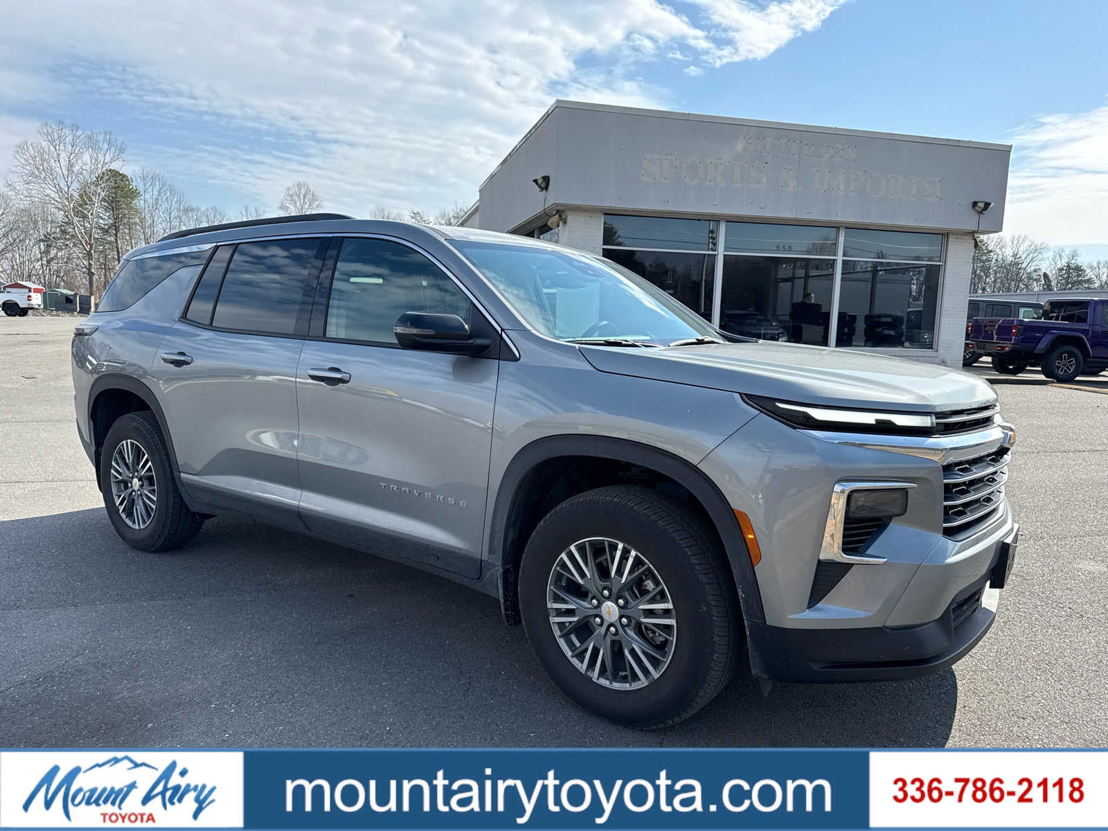 2026 Chevrolet Traverse AWD LT