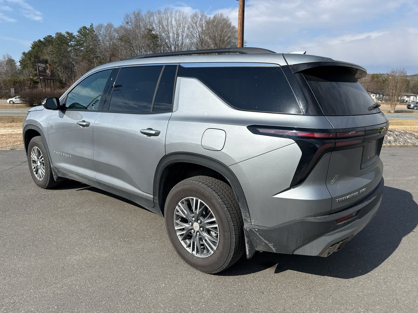 2026 Chevrolet Traverse AWD LT