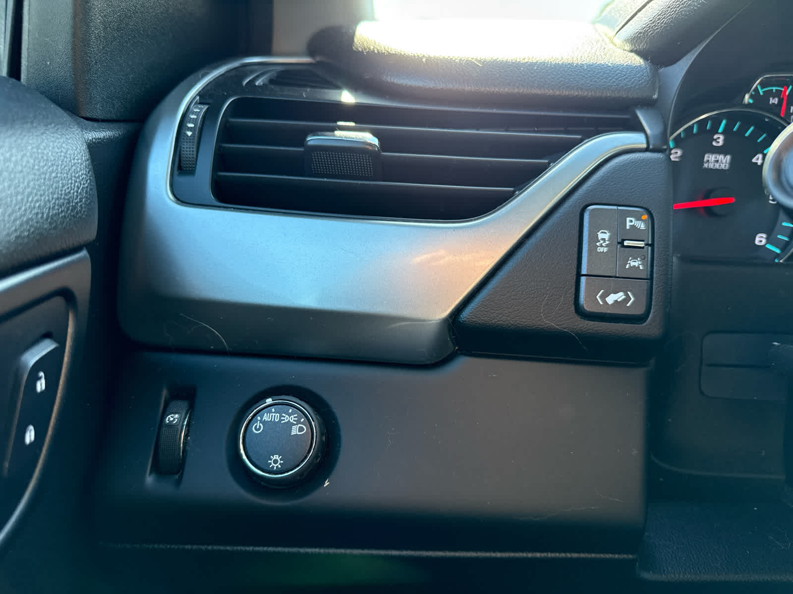 2016 Chevrolet Suburban LT