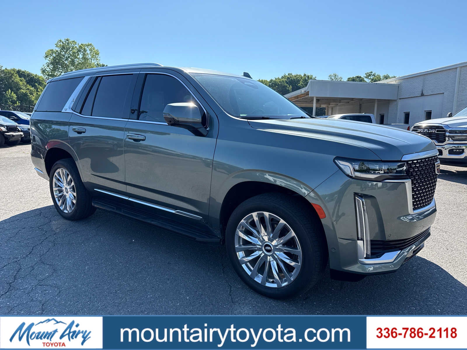 2023 Cadillac Escalade 4WD Premium Luxury