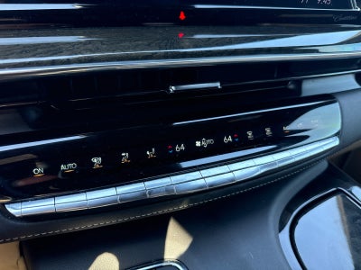 2023 Cadillac Escalade 4WD Premium Luxury