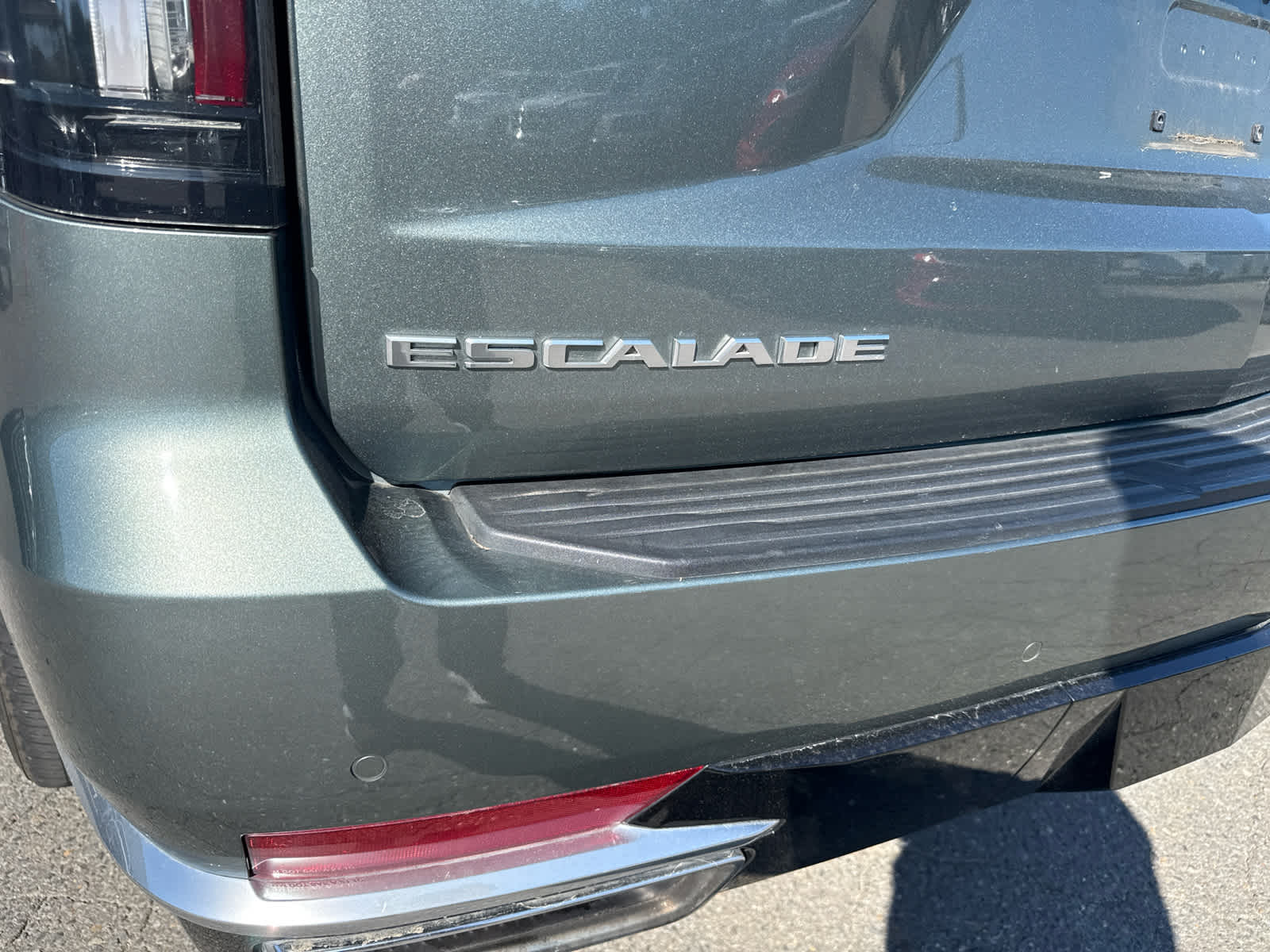 2023 Cadillac Escalade 4WD Premium Luxury