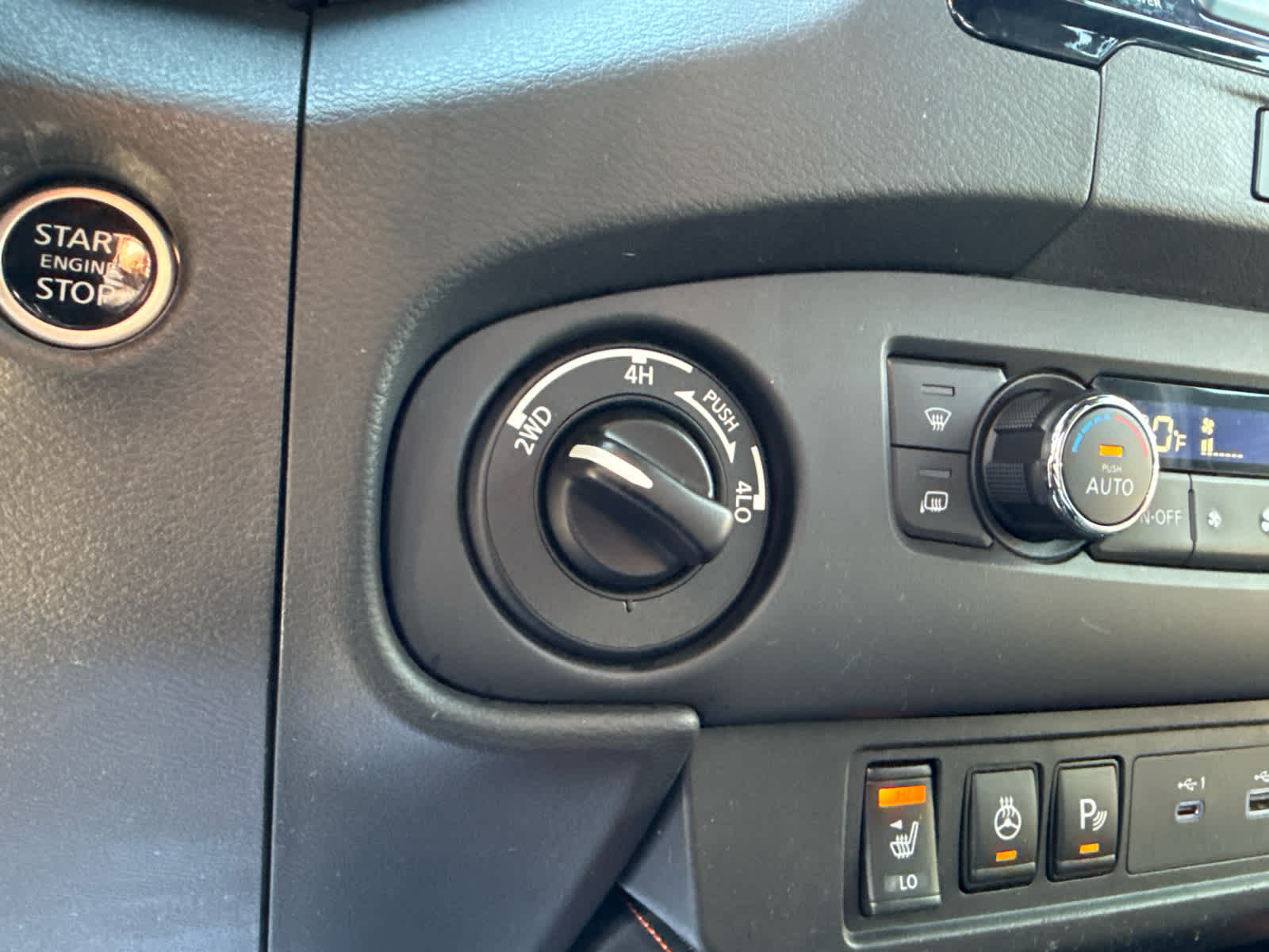 2023 Nissan Frontier PRO-4X