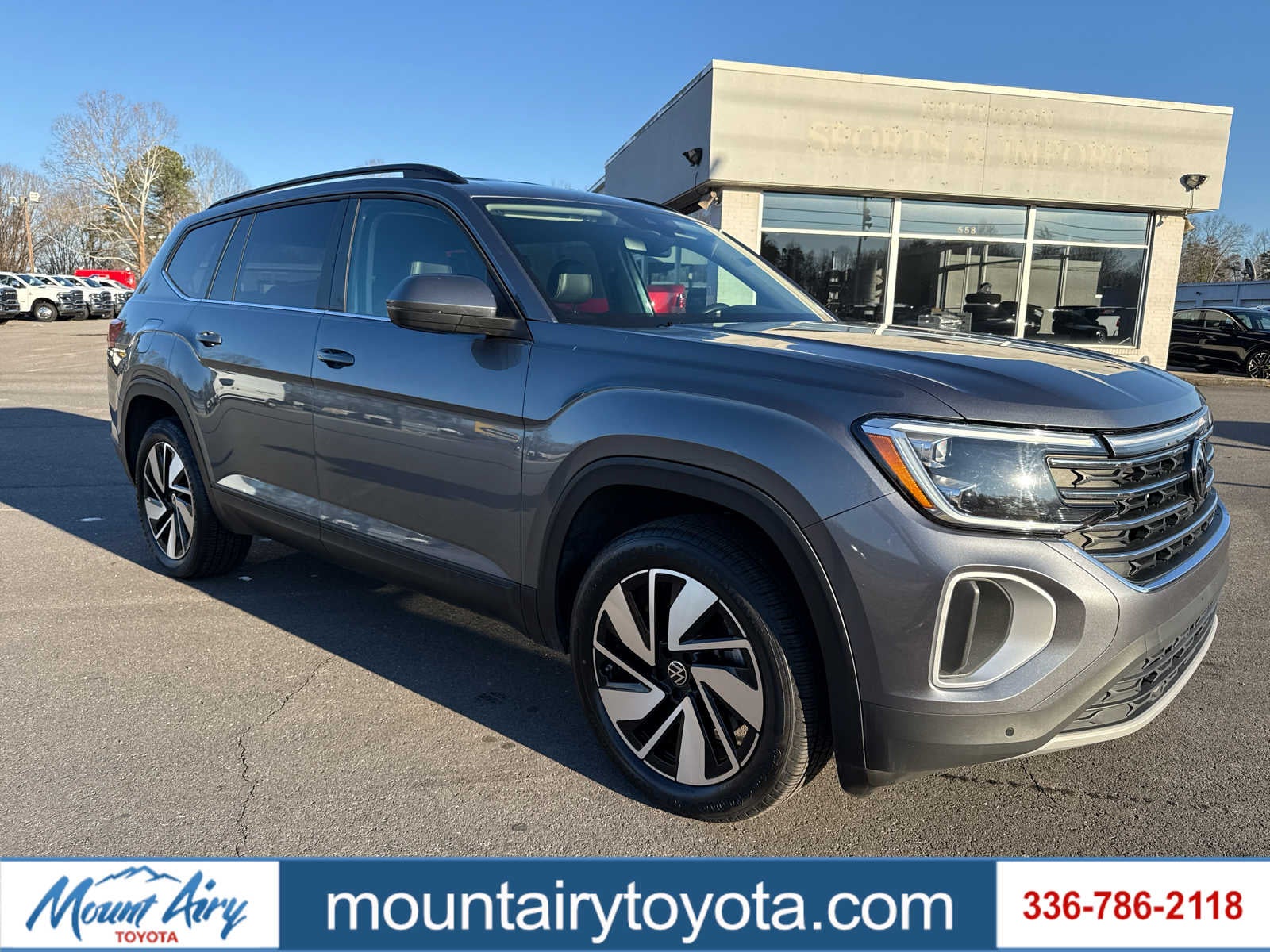 2024 Volkswagen Atlas 2.0T SE w/Technology