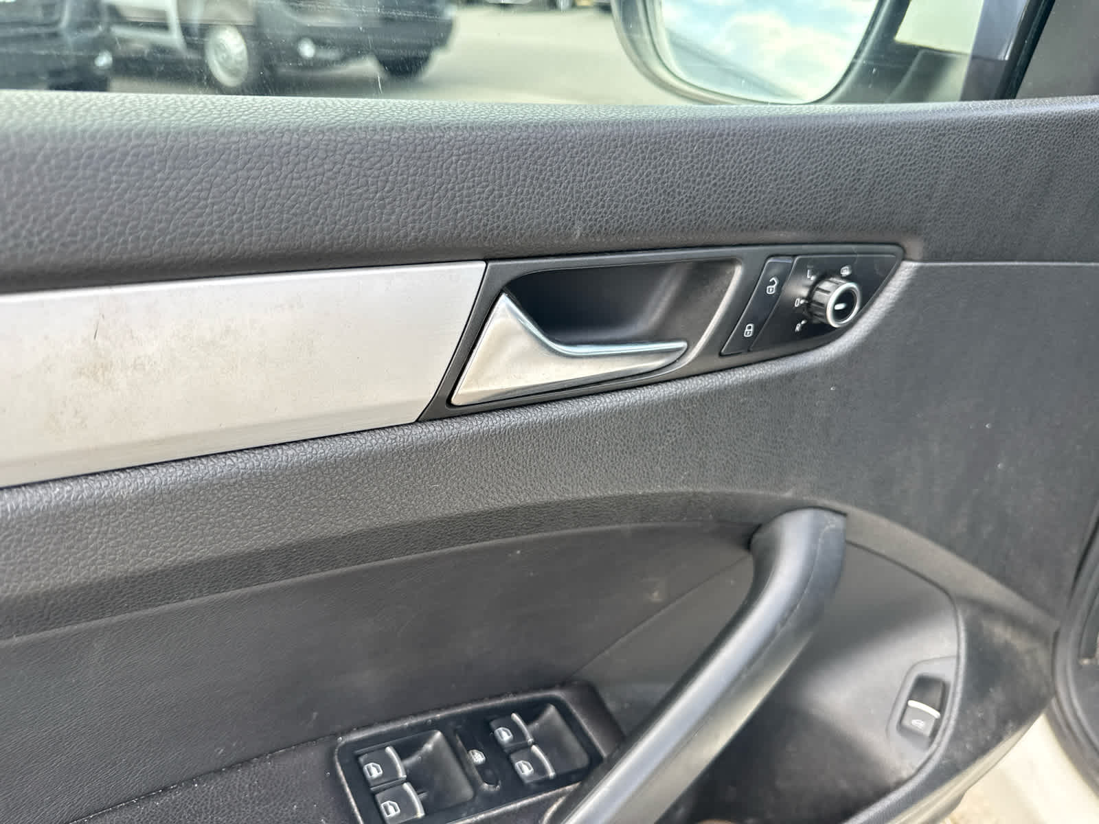 2012 Volkswagen Passat TDI SE w/Sunroof