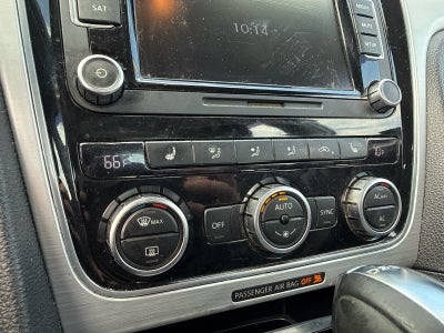 2012 Volkswagen Passat TDI SE w/Sunroof