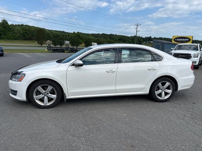 2012 Volkswagen Passat TDI SE w/Sunroof