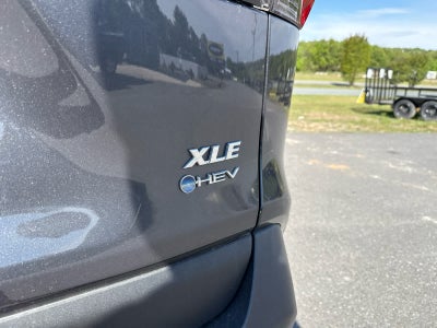 2025 Toyota RAV4 Hybrid XLE Premium