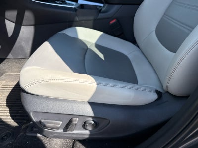 2025 Toyota RAV4 Hybrid XLE Premium