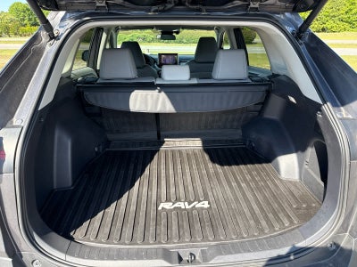 2025 Toyota RAV4 Hybrid XLE Premium