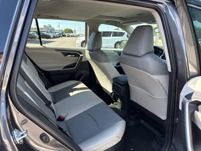 2025 Toyota RAV4 Hybrid XLE Premium