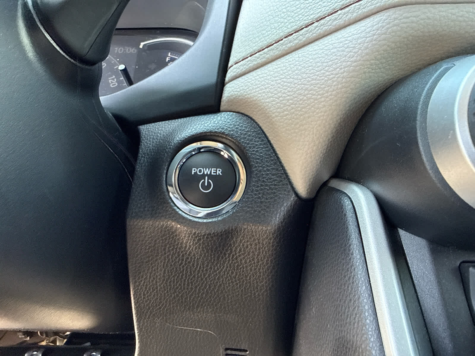 2025 Toyota RAV4 Hybrid XLE Premium