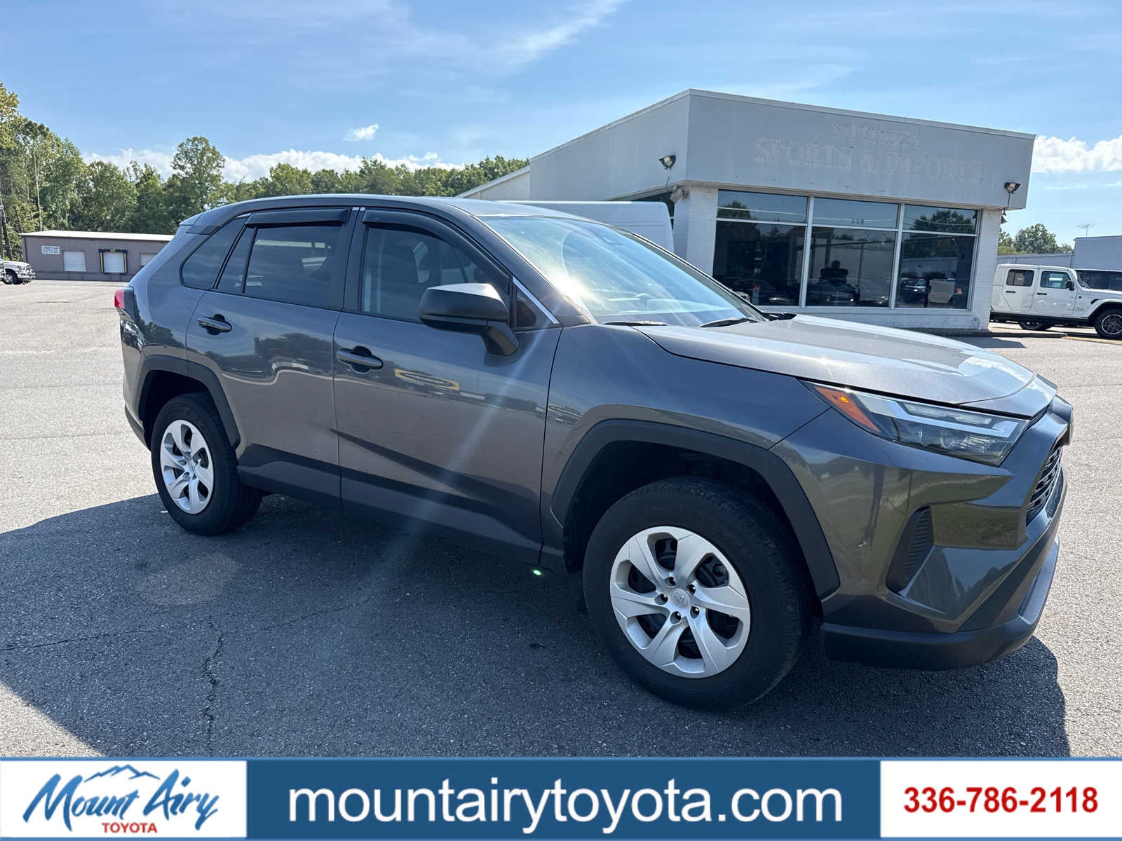 2023 Toyota RAV4 LE