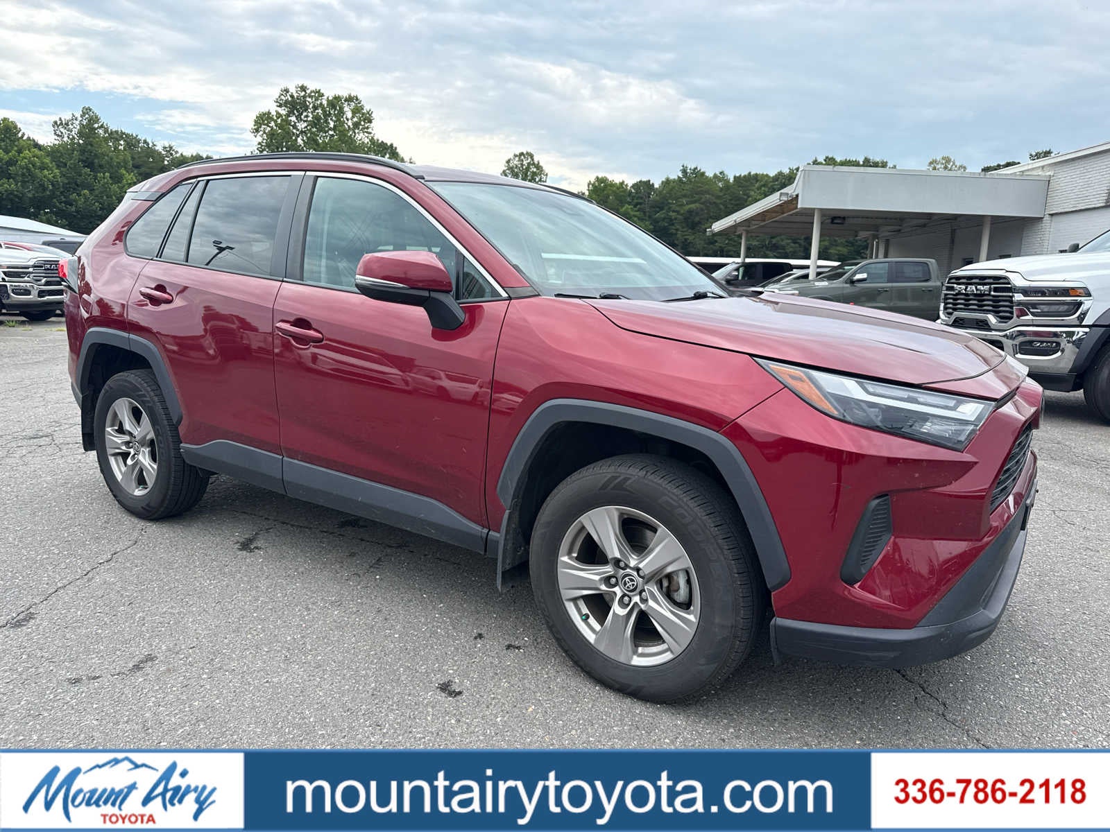 2023 Toyota RAV4 XLE