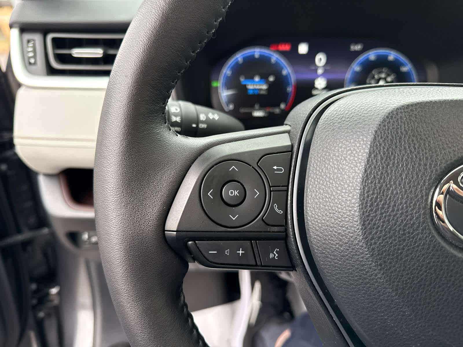 2024 Toyota RAV4 Limited