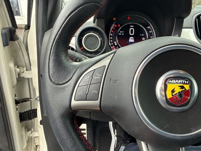 2017 FIAT 500 Abarth Base