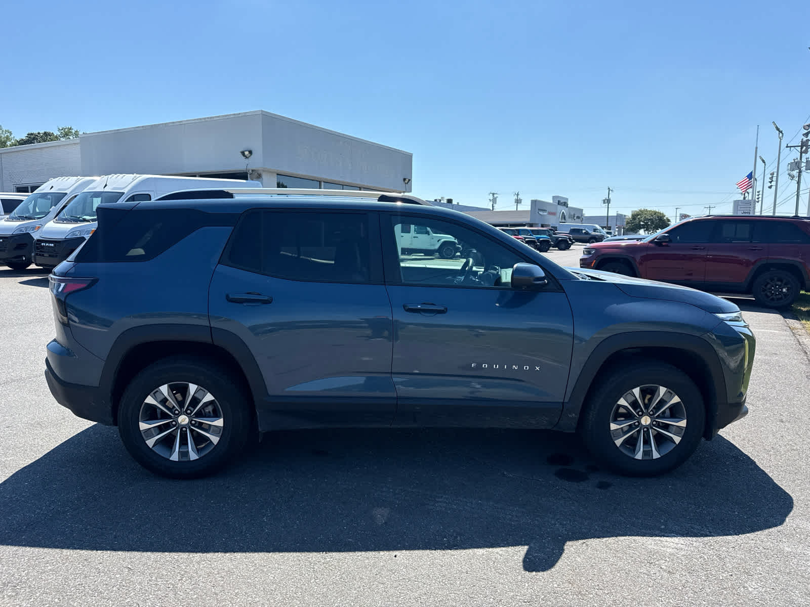 2025 Chevrolet Equinox AWD LT