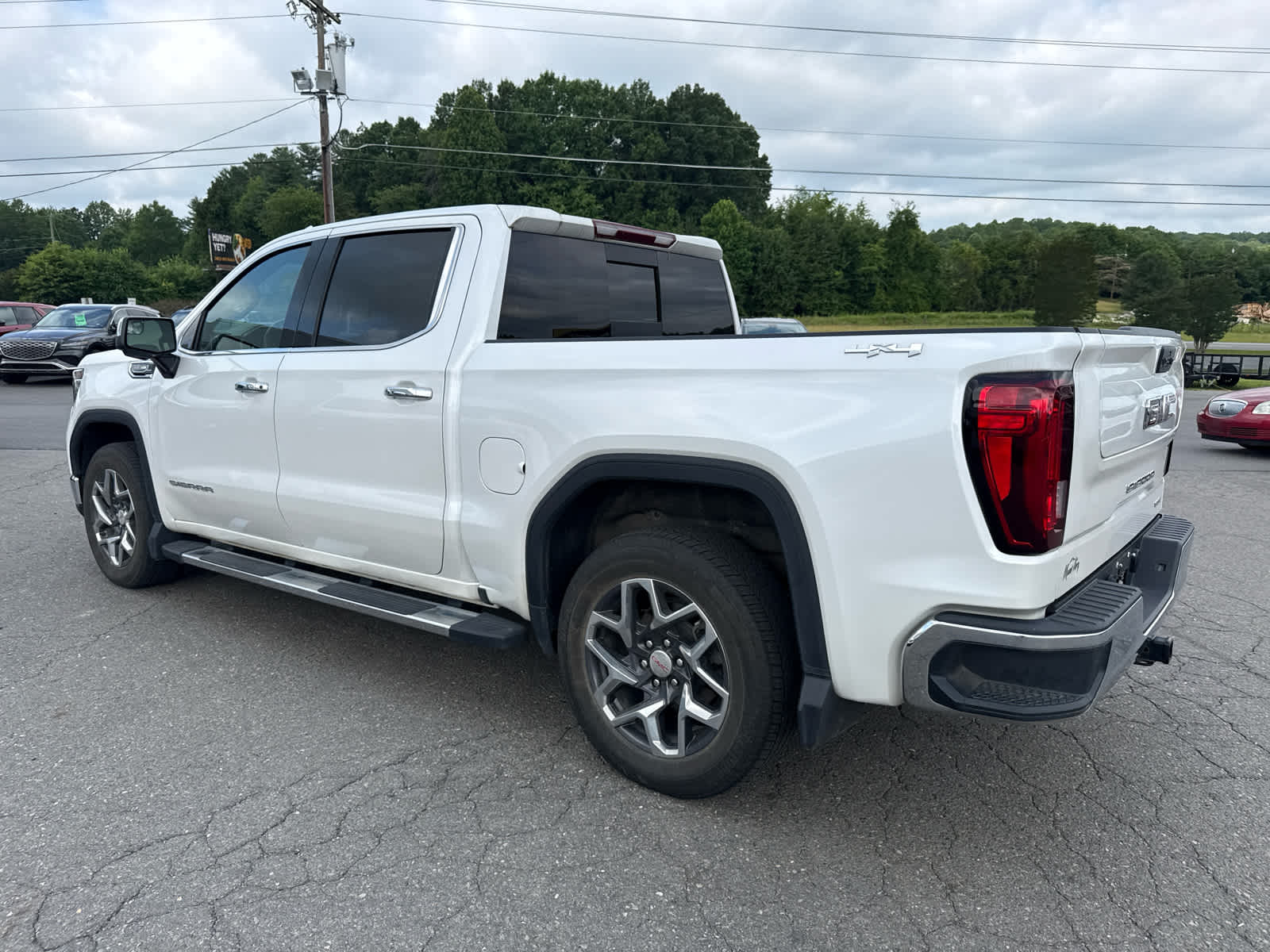 2023 GMC Sierra 1500 SLT