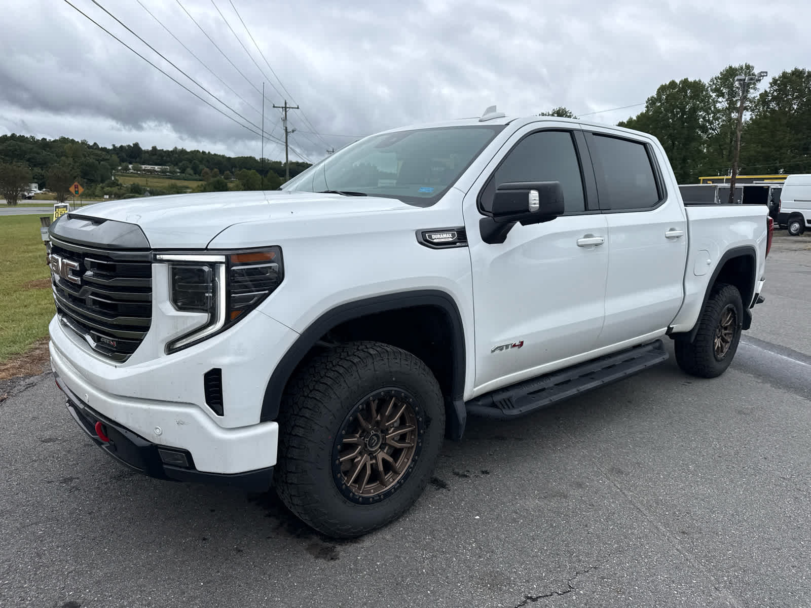 2024 GMC Sierra 1500 AT4