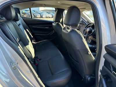 2024 Mazda MAZDA3 2.5 S Preferred